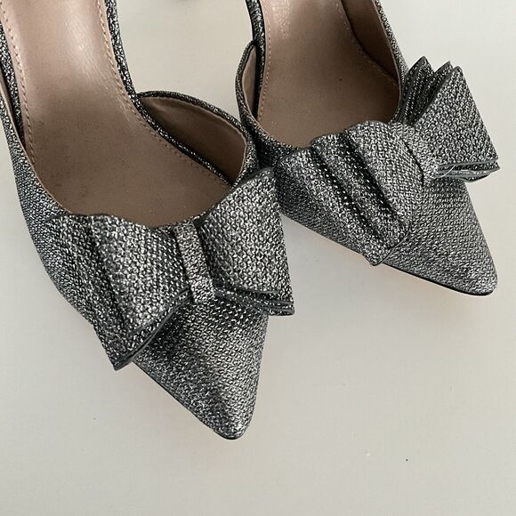 Betsey Johnson Heels 8.5M Pewter Prince Glitter Point-toe D’orsay Bow Stiletto - Picture 13 of 13